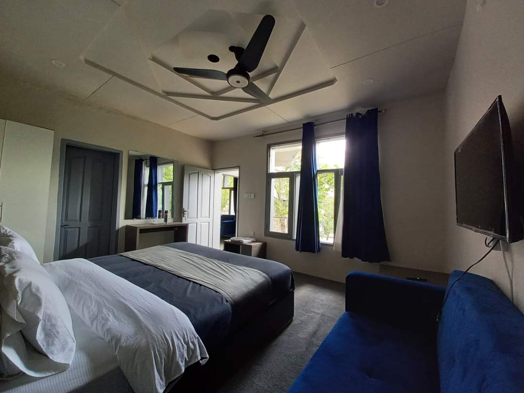 Rooms Grapes Garden Resort Hunza